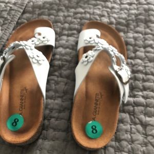Giannetti summer white size 8 comfortable sandals